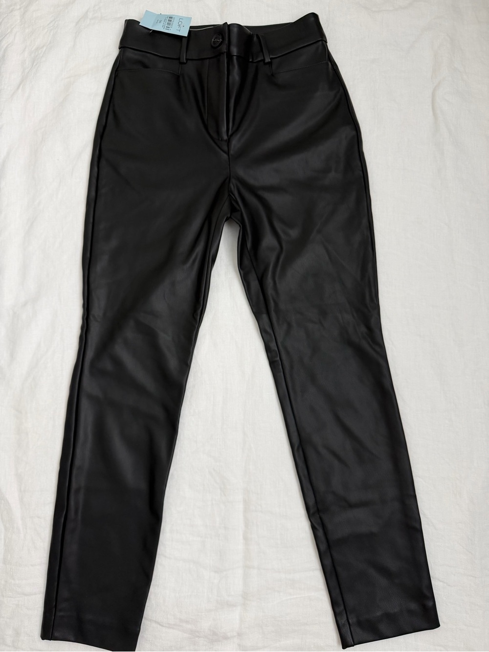 NWT LOFT Black Faux Leather Curvy Pants Size 00P